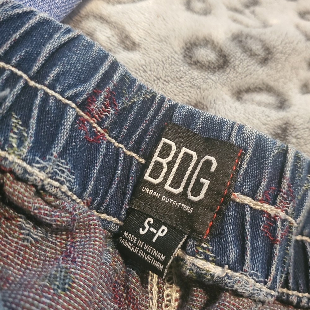 BDG Sandy High Waisted Floral Jogger Jean - Small - Picture 8 of 8